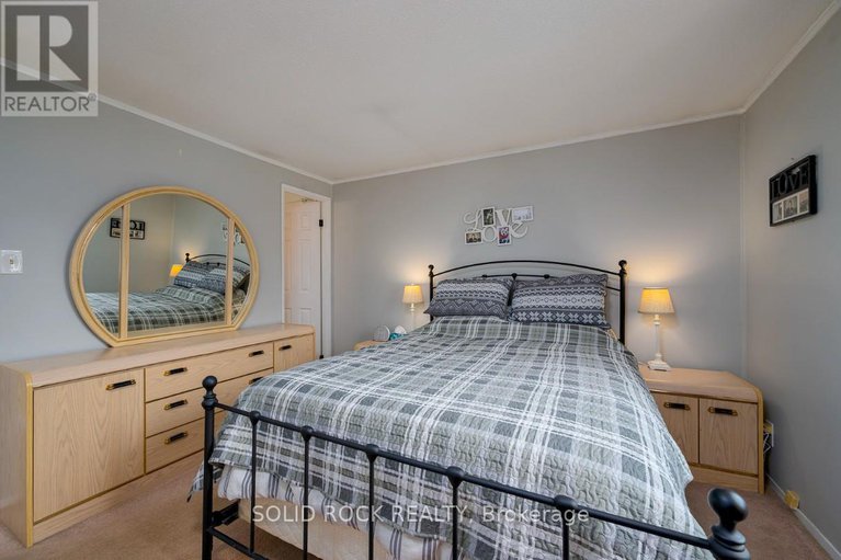 28589620/211-dodson-street/kemptville/north-grenville/ontario/K0G1J0_12