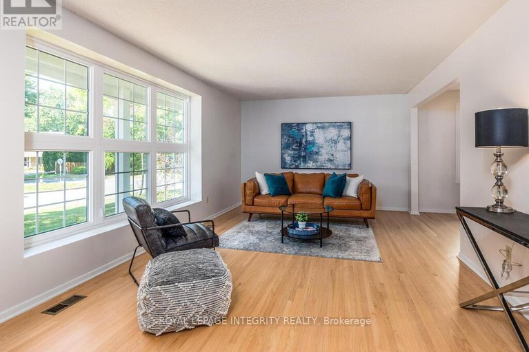 28854406/2150-dutton-crescent/beacon-hill-north/ottawa/ontario/K1J6K4_7