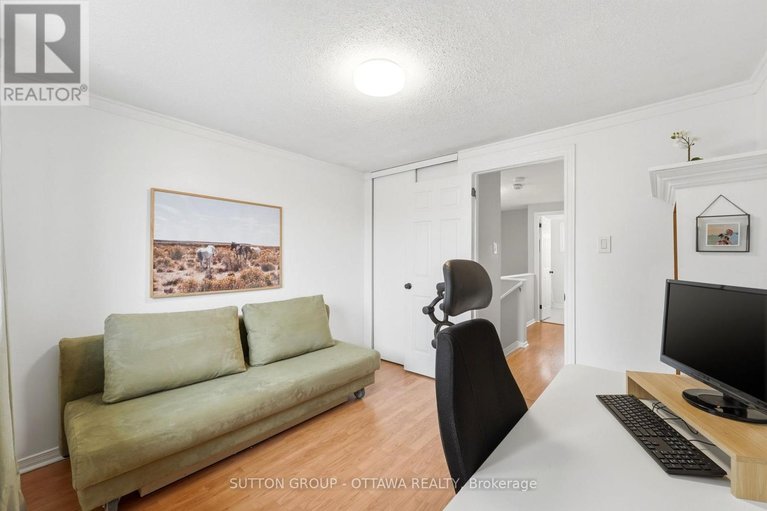 29617710/3907e-old-richmond-road/arbeatha-park/ottawa/ontario/K2H8T8_31