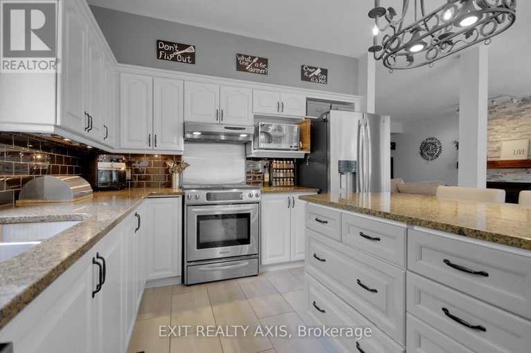 28610864/155-longshire-circle/longfields/ottawa/ontario/K2J4L2_14