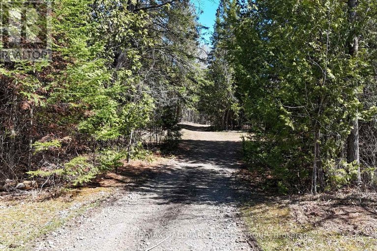 29673658/4318-stonecrest-road/woodlawnmaclarens-landingkilmaurs/ottawa/ontario/K0A3M0_34