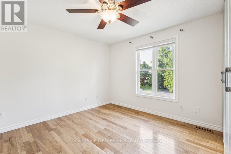 29029573/6-gillespie-crescent/hunt-club-woods/ottawa/ontario/K1V9X8_35