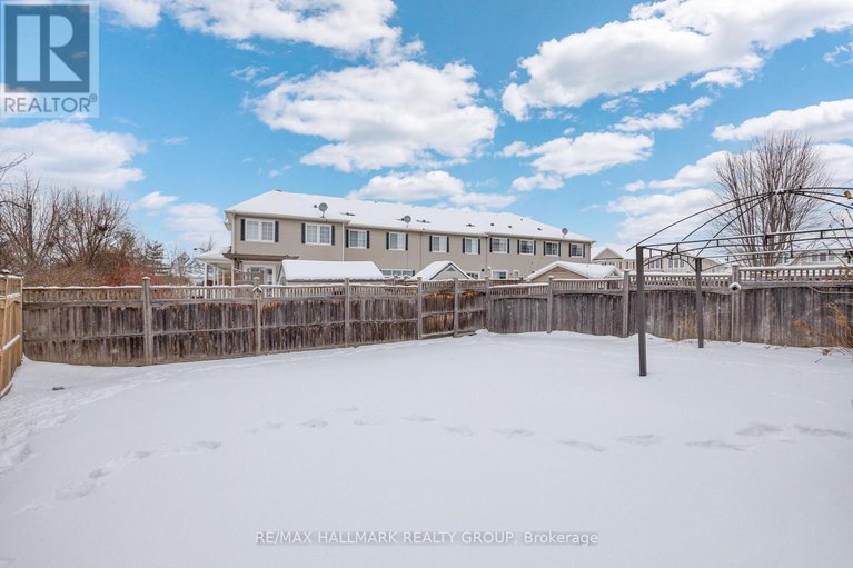 29225790/320-silbrass-private/stonebridge/ottawa/ontario/K2J5M5_50