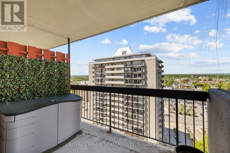 28377334/1607-158b-mcarthur-avenue/vanier/ottawa/ontario/K1L8C9_16