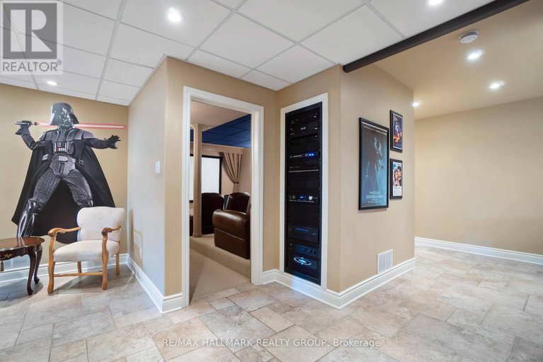 29060452/137-goodman-drive/kanata-north-west/ottawa/ontario/K2W1C7_35