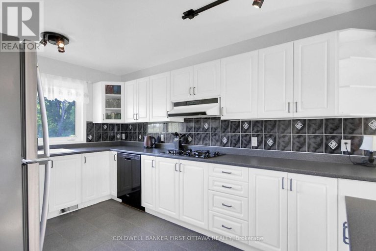 28814585/1887-river-road/manotick-east-to-manotick-station/ottawa/ontario/K4M1B4_10