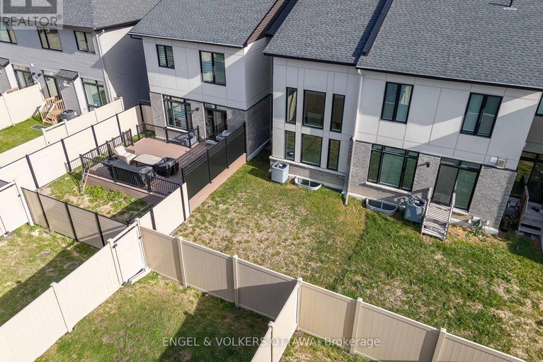 29104640/517-cobra-crescent/emerald-meadowstrailwest/ottawa/ontario/K2V0T6_31