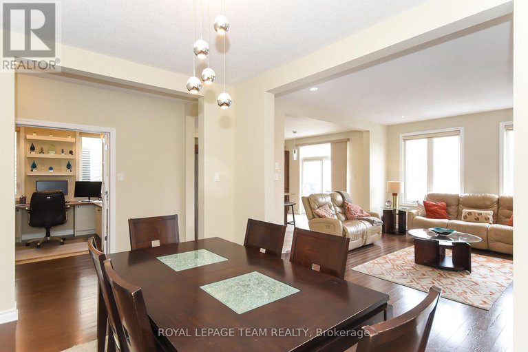 28510374/3519-woodroffe-avenue/strandherd/ottawa/ontario/K2G7A7_14