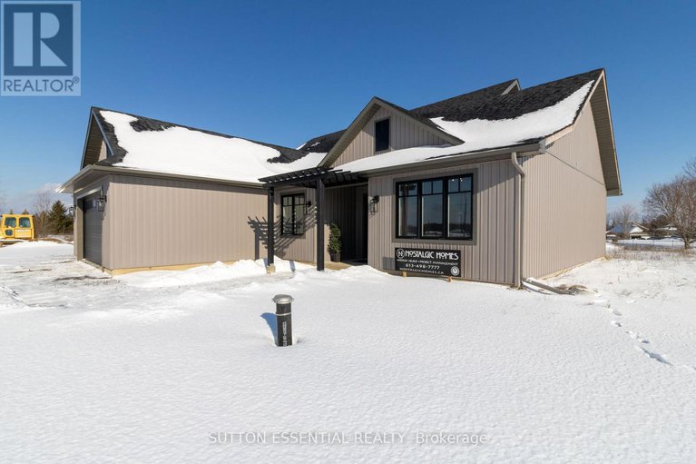 29327488/3-appaloosa-path-n/augusta-twp/augusta/ontario/K6V5T2_2