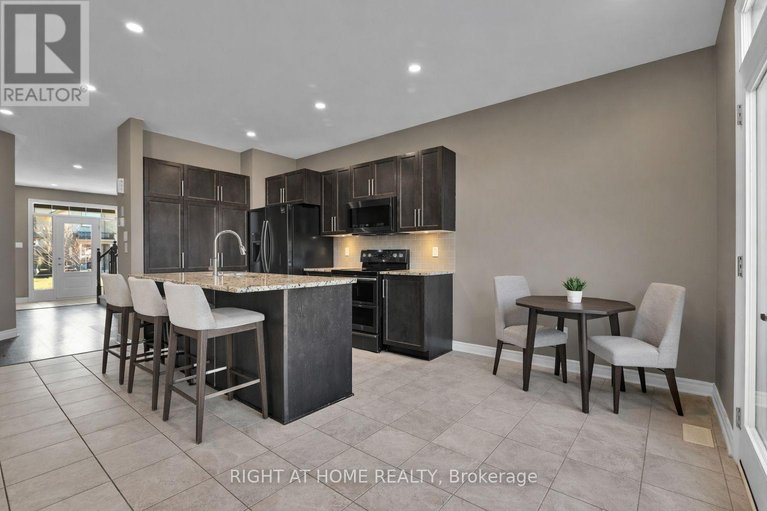 29583768/213-esturgeon-street/avalon-west/ottawa/ontario/K4A1G3_4