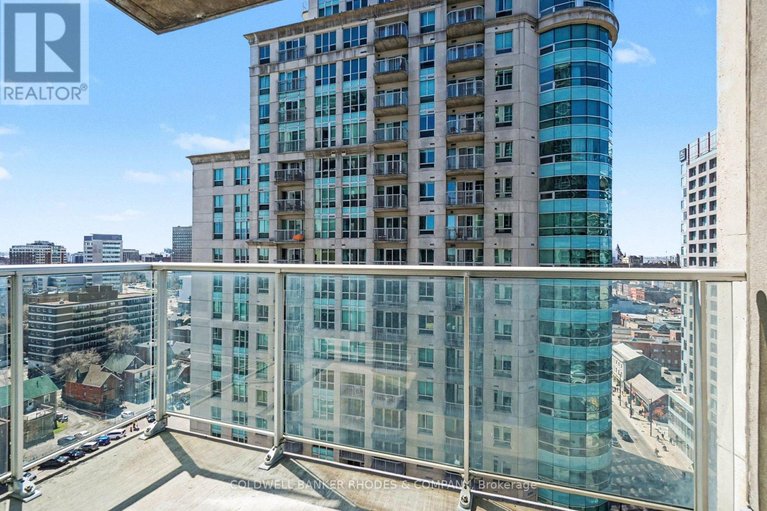 29669550/1809-242-rideau-street/sandy-hill/ottawa/ontario/K1N0B7_11