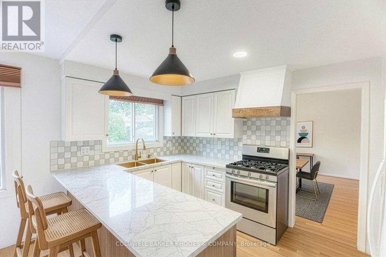 29040385/2005-neepawa-avenue/carlingwood/ottawa/ontario/K2A3L4_8