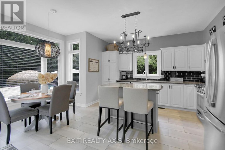 28610864/155-longshire-circle/longfields/ottawa/ontario/K2J4L2_10