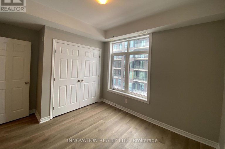 27944167/c-857-blackcomb-pvt/elmvale-acres/ottawa/ontario/K1G4E4_8