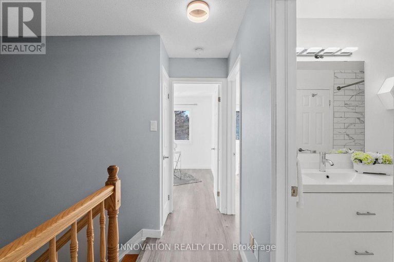 29073482/20-banchory-crescent/morgans-grantsouth-march/ottawa/ontario/K2K2V4_18