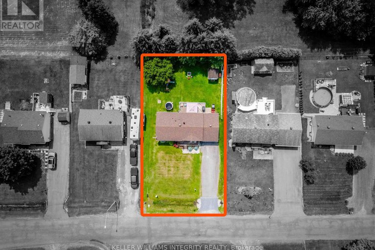 28489479/3-3-le-baron-drive/russell-twp/russell/ontario/K0A2M0_8
