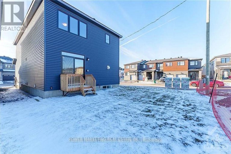 28937547/900-athenry-court/half-moon-bay/ottawa/ontario/K2J7C5_29