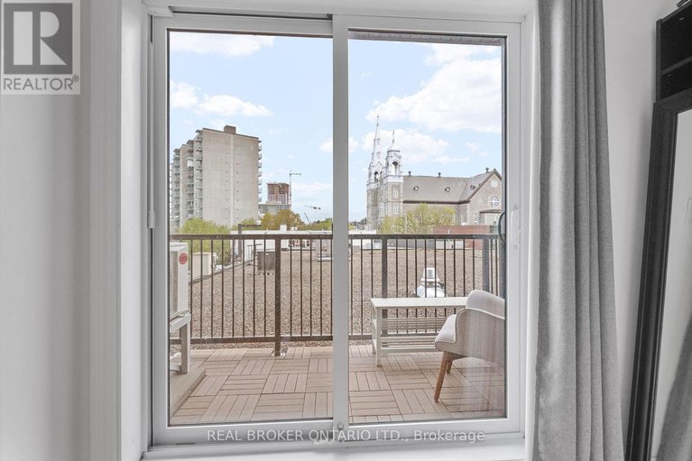 28563383/304-101-pinhey-street/hintonburg/ottawa/ontario/K1Y1T7_20