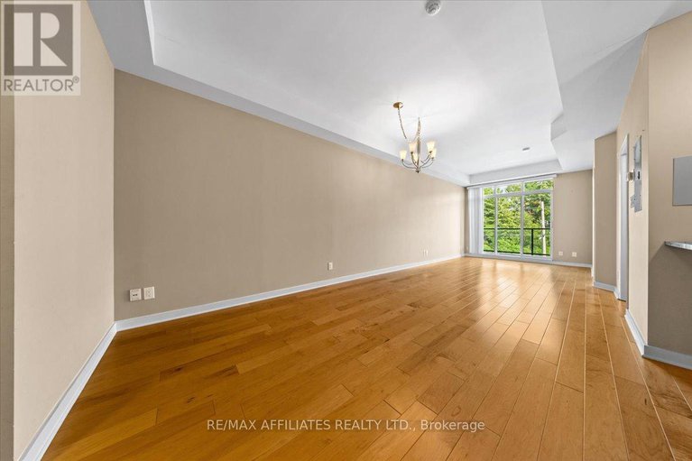 28615040/606-310-centrum-boulevard/bilberry-creekqueenswood-heights/ottawa/ontario/K1E0A3_13