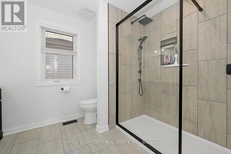 29641686/338-kinghorn-crescent/morgans-grantsouth-march/ottawa/ontario/K2K3R5_25