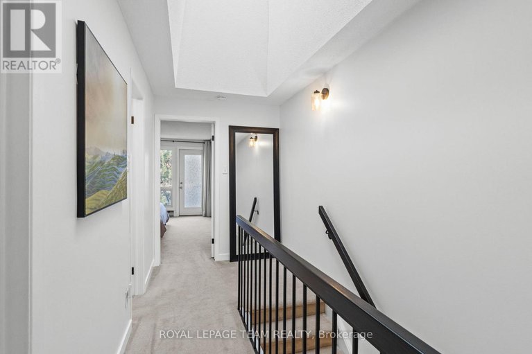28691026/b-6501-bilberry-drive/convent-glen-north/ottawa/ontario/K1C4N4_25