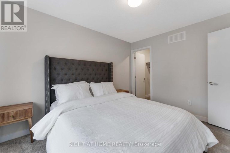 28824525/30-chasing-grove/btwn-franktown-rd-fallowfield-rd/ottawa/ontario/K0A2Z0_23
