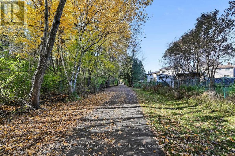 29046613/19-ancroft-court/tanglewood/ottawa/ontario/K2G4A5_35