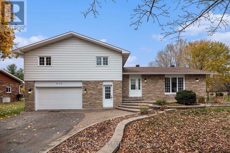 29165859/844-principale-street/casselman/casselman/ontario/K0A1M0_1