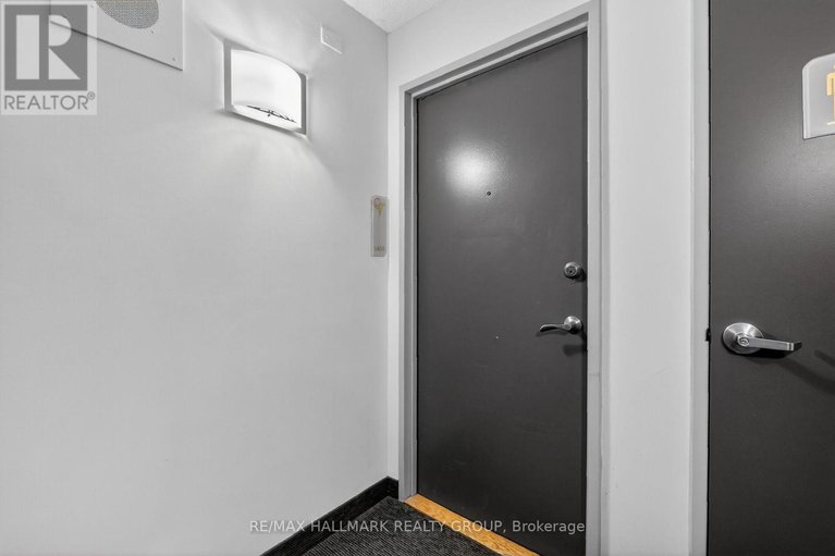 29326115/1408-158c-mcarthur-avenue/vanier/ottawa/ontario/K1L8E7_7