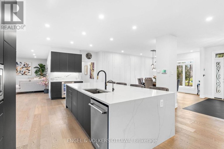 28524481/1108-meadowshire-way-sw/manotick-east-to-manotick-station/ottawa/ontario/K4M0A5_9