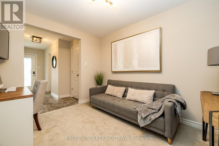 28498335/182-poplin-street/riverside-southgloucester-glen/ottawa/ontario/K4M0G9_11