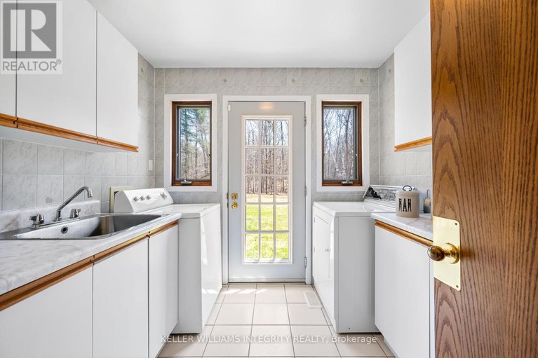 28227468/108-margaret-anne-drive/huntley-ward-south-east/ottawa/ontario/K0A1L0_24