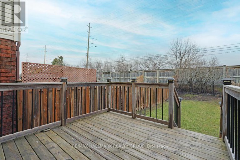 28226877/97-forestglade-crescent/hunt-club-park/ottawa/ontario/K1G6A6_26