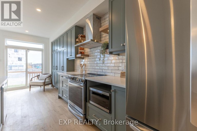 28403295/169-craig-duncan-terrace/stittsville-south/ottawa/ontario/K2S3C6_8