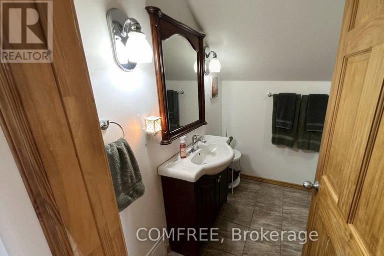 29673248/11768-highway-7/mississippi-mills-ramsay-twp/mississippi-mills/ontario/K7C0T7_16