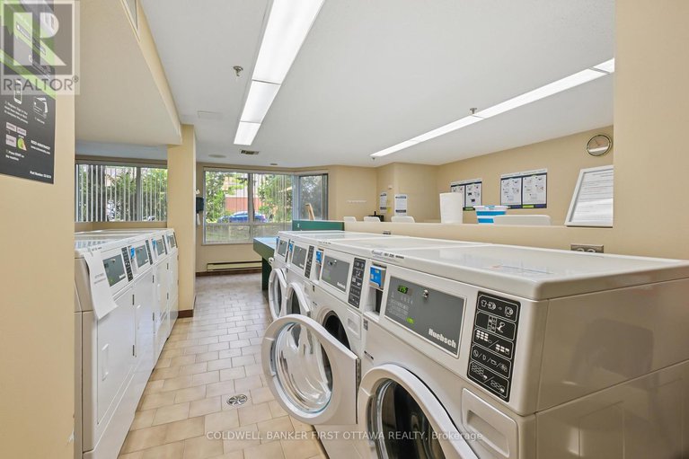 28537358/412-80-sandcastle-drive/leslie-park/ottawa/ontario/K2H9E7_30