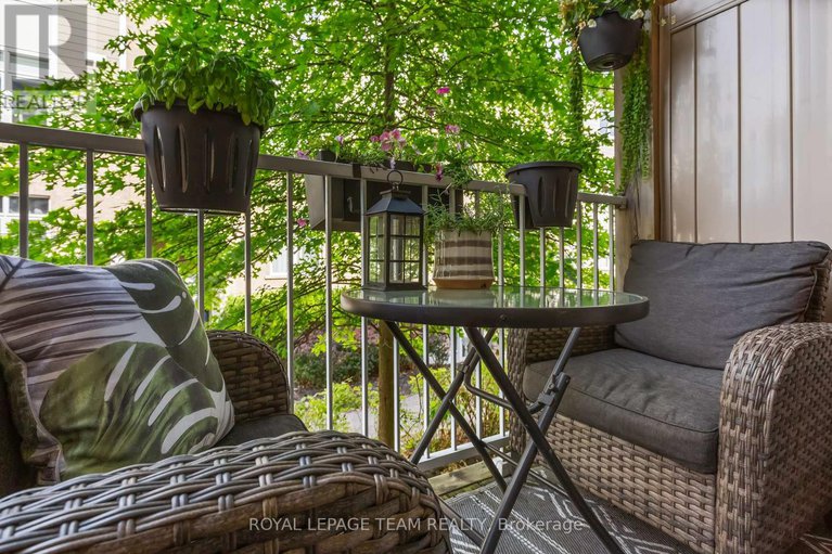 28763966/306-a-everest-private/elmvale-acres/ottawa/ontario/K1G4E3_14