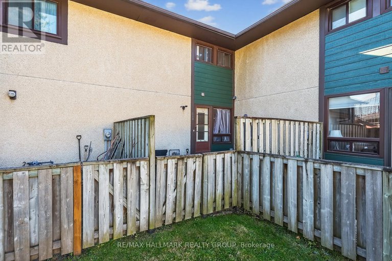 29004363/1773-meadowbrook-road/pineview/ottawa/ontario/K1B4W6_29