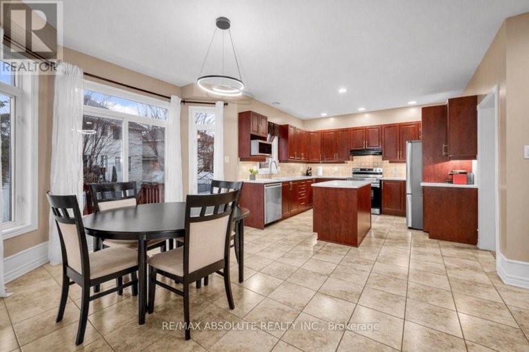 29624279/70-cedar-valley-drive/bridlewood/ottawa/ontario/K2M3A3_16