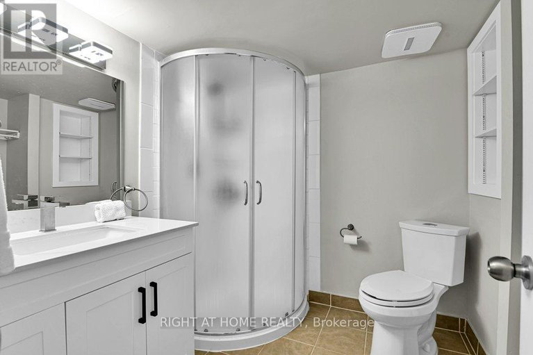 29018595/2230-bickerton-avenue/canotek-industrial-park/ottawa/ontario/K1J6Y3_25