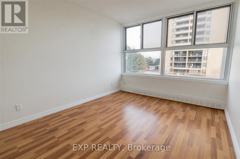 29442791/508-1785-frobisher-lane/riverview-park/ottawa/ontario/K1G3T7_19