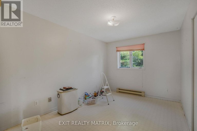 29674349/1630-gourley-road/east-hawkesbury/ontario/K6A2R2_29