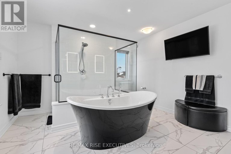 28284829/165-finsbury-avenue/stittsville-south/ottawa/ontario/K2S2P5_25