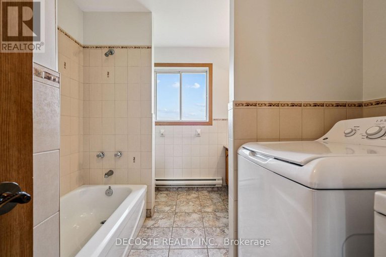 28605188/20397-park-crescent/south-glengarry-charlottenburgh-twp/south-glengarry/ontario/K0C1L0_13