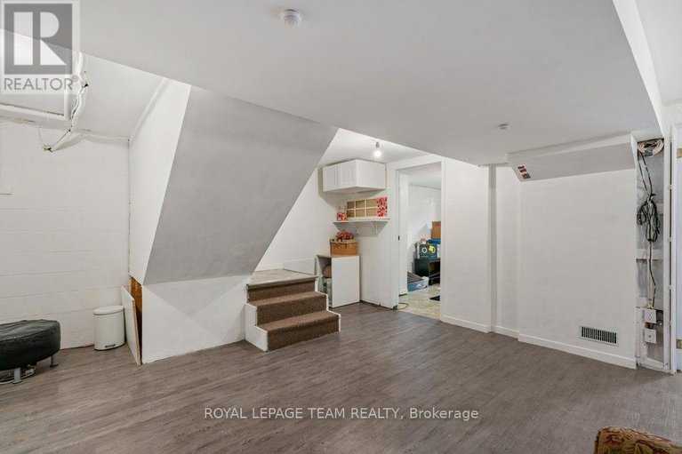 28770309/24-beach-avenue/iroquois/south-dundas/ontario/K0E1K0_22