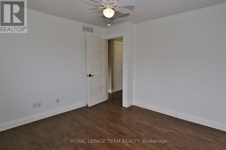 28738556/78-friendly-crescent/stittsville-south/ottawa/ontario/K2S2B5_33