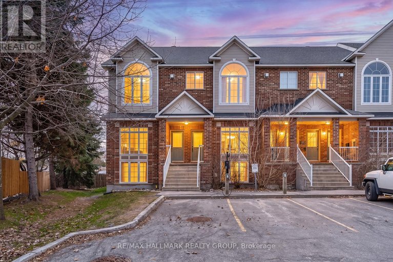 29659559/142-gatestone-private/beacon-hill-south/ottawa/ontario/K1J1K5_1