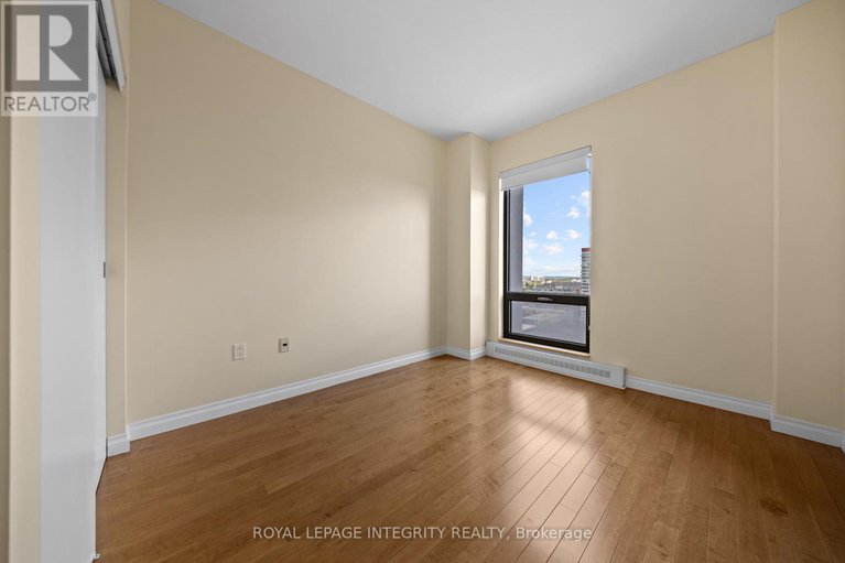28904183/1207-90-george-street/lower-townbyward-market/ottawa/ontario/K1N0A8_21