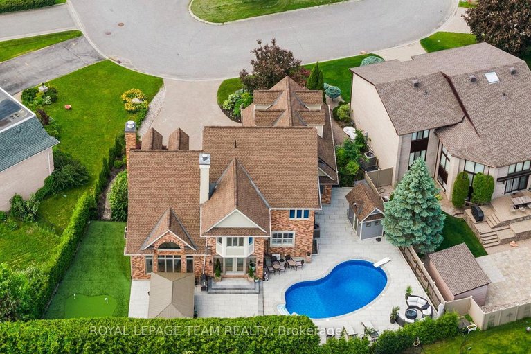 29645621/17-craigmohr-court/craig-henrywoodvale/ottawa/ontario/K2G4P9_45