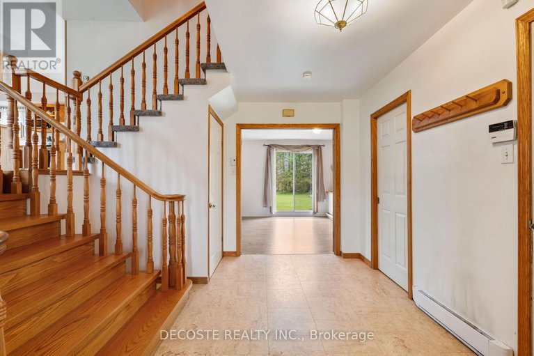 28437617/20351-pineview-crescent/south-glengarry-lancaster-twp/south-glengarry/ontario/K0C1A0_5